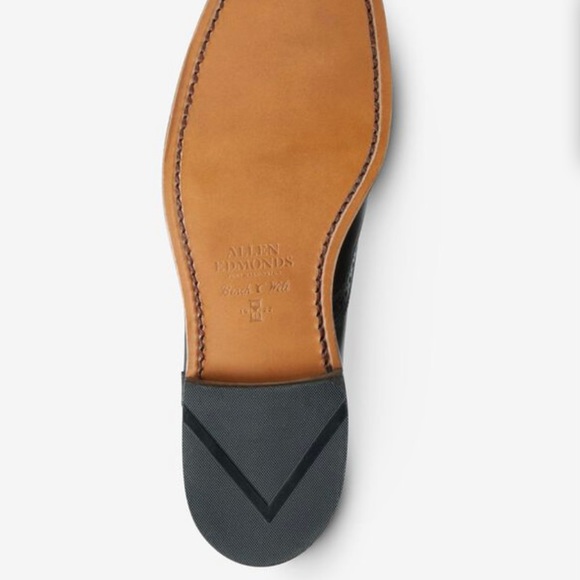 Allen Edmonds Strand Cap-Toe Oxford Dress Shoes - Picture 6 of 15